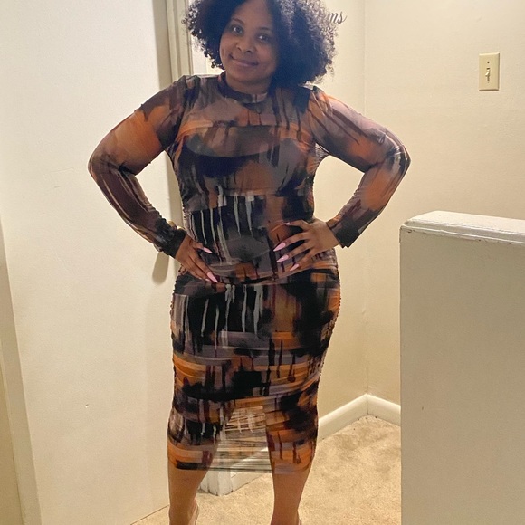 Sheer orange, nude and black dress - Picture 1 of 3